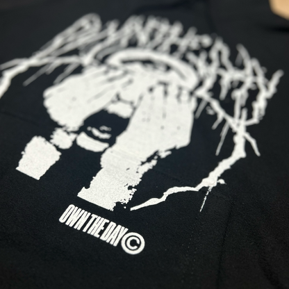 Metal Pullover