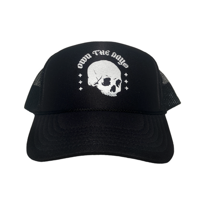 Skull B/B Trucker